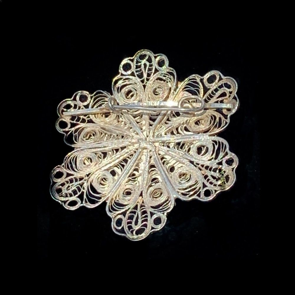 Vtg Hand made artisan intricate  Silver Mexican floral filigree pin 2” d… - Picture 9 of 9